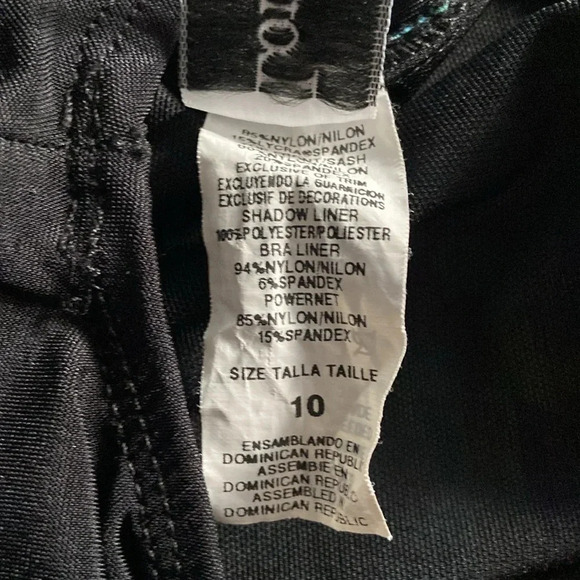 Longitude | One Piece Swimsuit - Picture 6 of 11